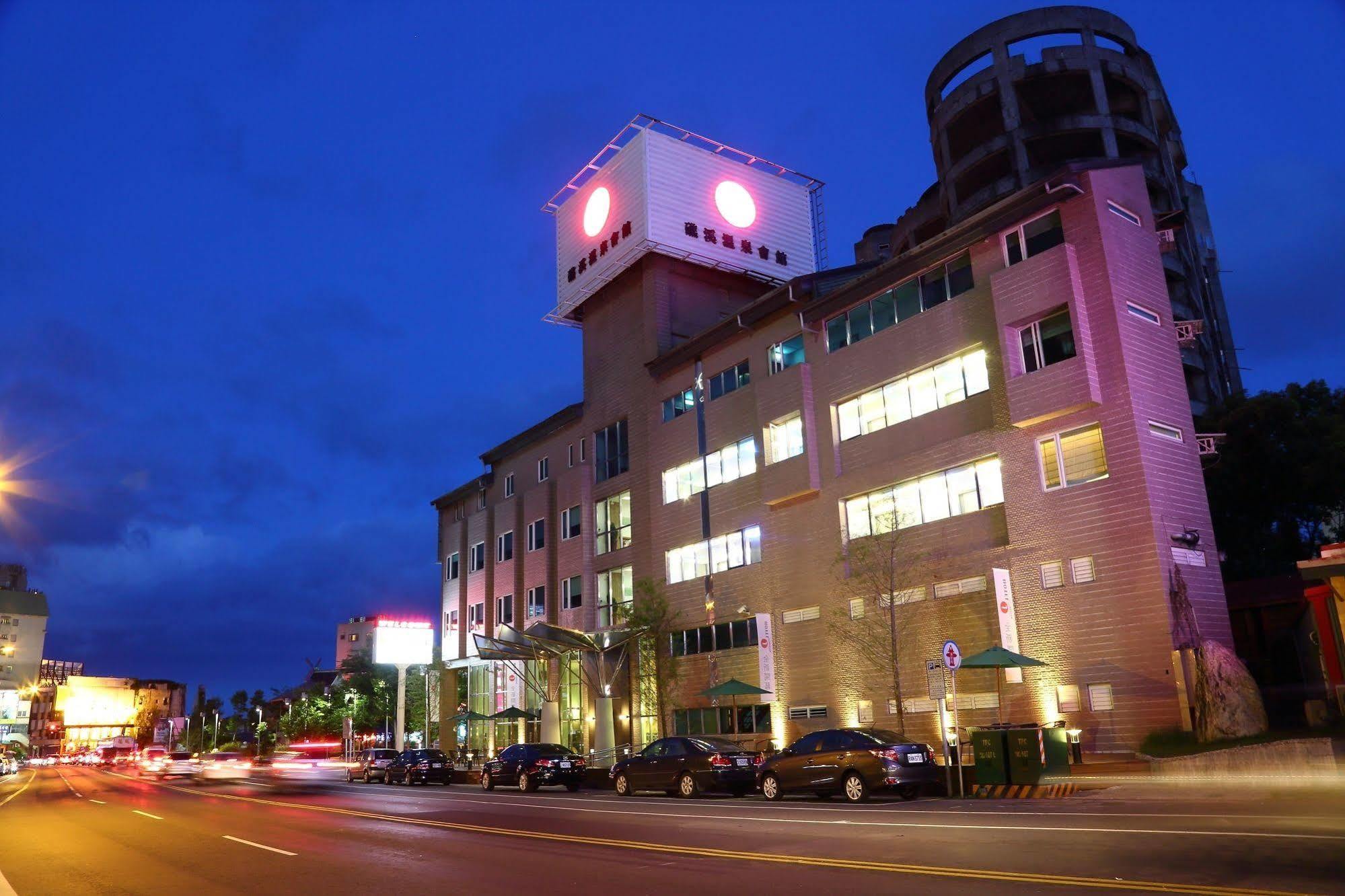 J-Hotel Jiaoxi Luaran gambar